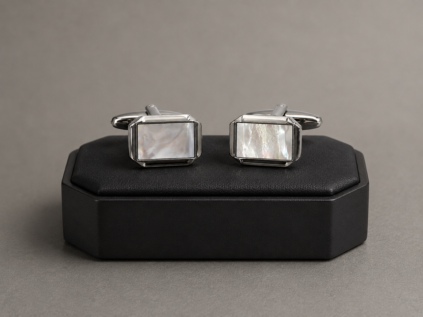 UNIQUE &CO. Mother of Pearl Cufflinks