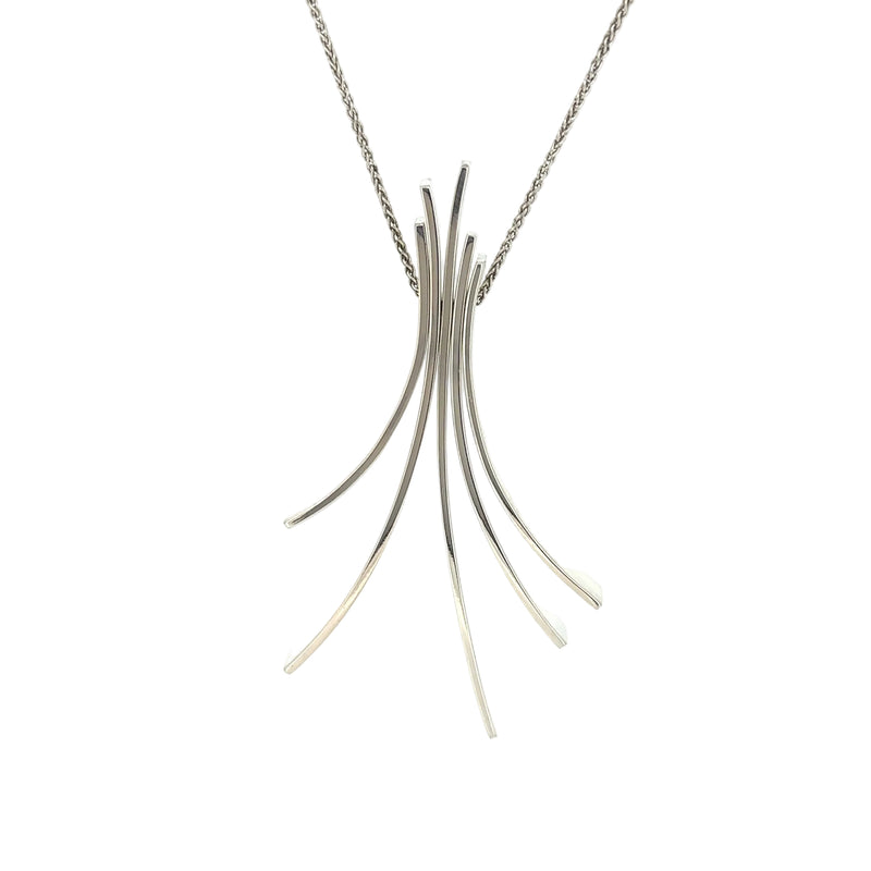 'Lamination' a horizontally layered necklace