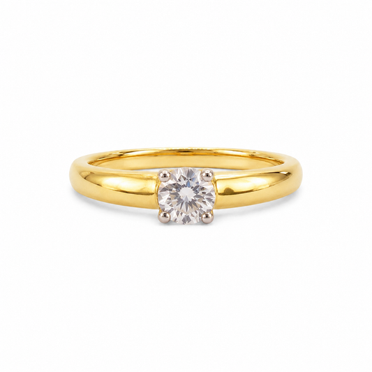 Pre-loved 18ct Round Diamond Ring