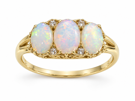 Pre-loved 18ct 3 Opal Ring