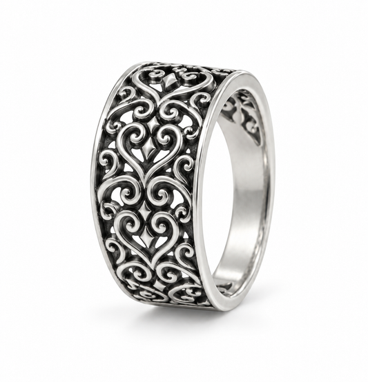 Openwork Heart Detail Ring